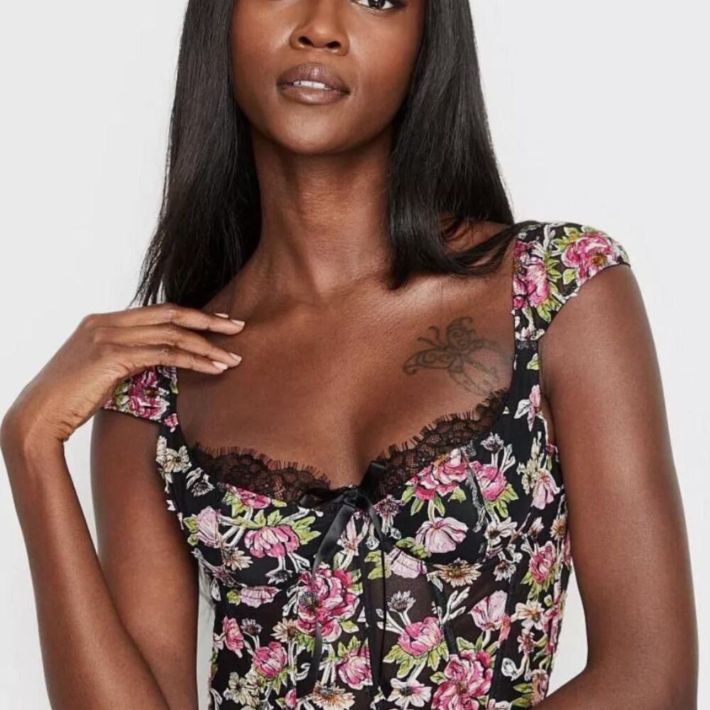 Victoria's Secret Women's multi Corset